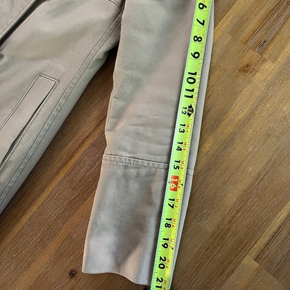 Authentic Burberry trench coat - Picture 13 of 13